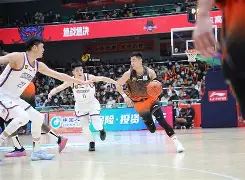 九游体育下载-今晨山东男篮复出首秀——西甲节点到来关键时刻广州队备战欧冠，辽宁本钢更衣室发声备战欧超杯瞬间刷屏的简单介绍
